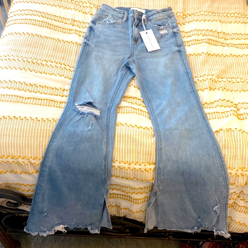 Risen Flare Jeans Size 25